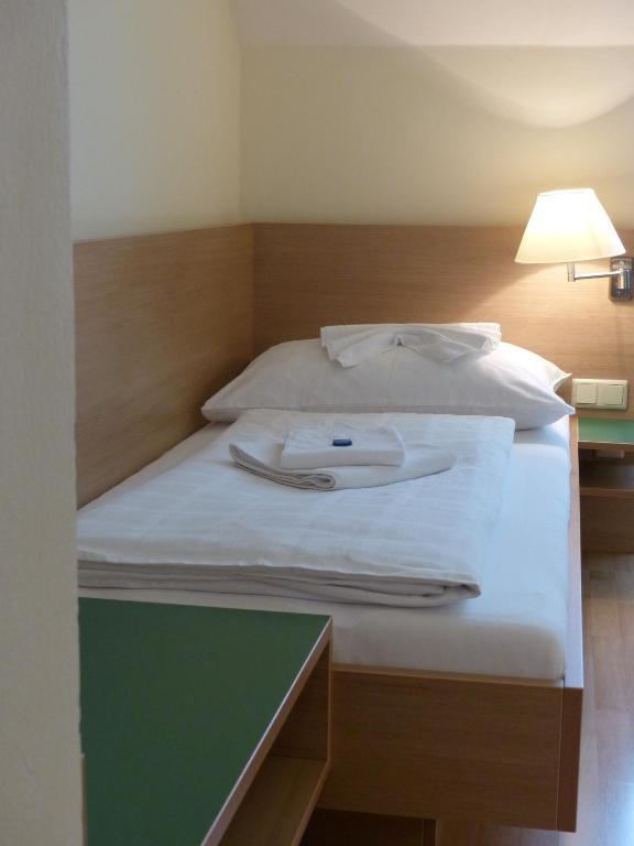 Hotel Vicedom Eisenstadt Room photo